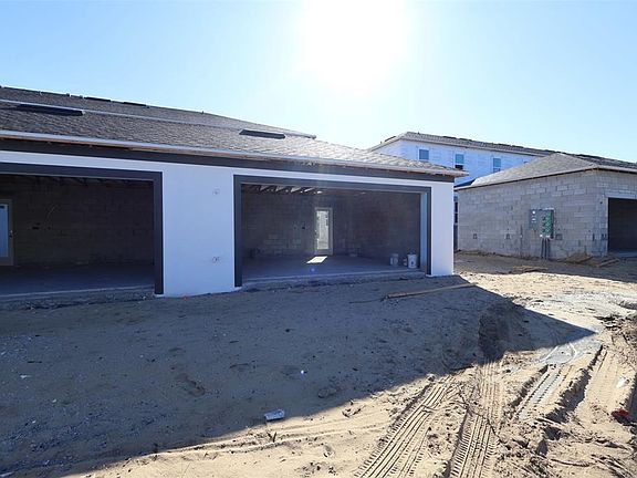 4th image of 418 Lady Palm St