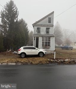 43 Main St, Tremont, PA, 17981
