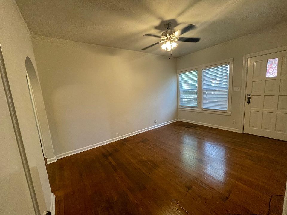 original hardwood floors throughout