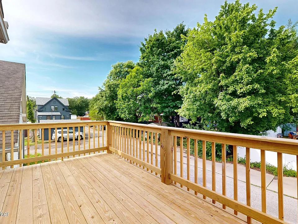 116 Bauer Ave #202