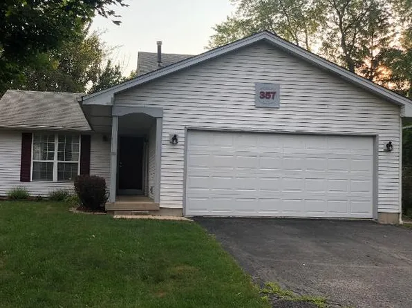 357 Pearson Cir, Naperville, IL 60563