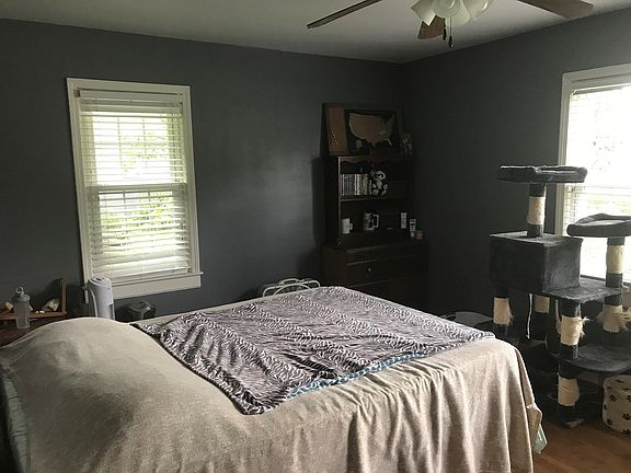 4th image of 103 Sheila Dr