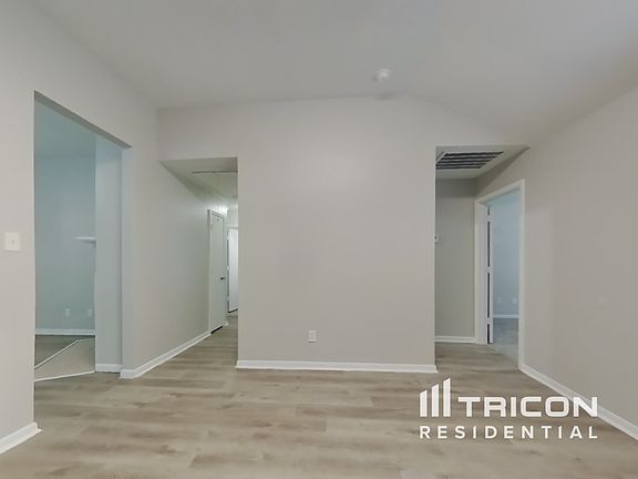 4th image of 15931 Imperial Forest Ln