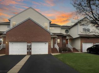 63 Drew Ct, Manalapan, NJ