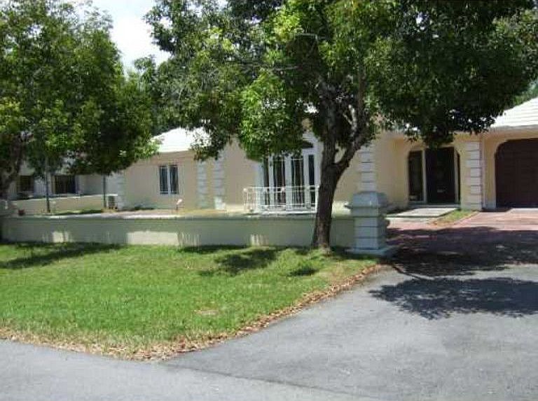 1st image of 1361 Alegriano Ave