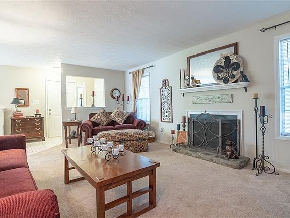 2nd image of 507 Country Park Dr SE #507