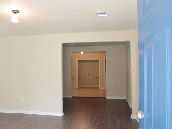 5th image of 4706 Sayers St #A
