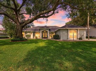 6636 Royal Forest Dr, Lakeland, FL 33811