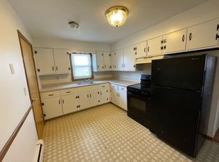 2 Camac Street, Pawtucket, RI 02861