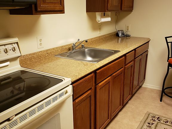 Clean efficient kitchen