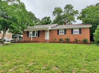 1830 Ashton Rd, Fayetteville, NC 28304