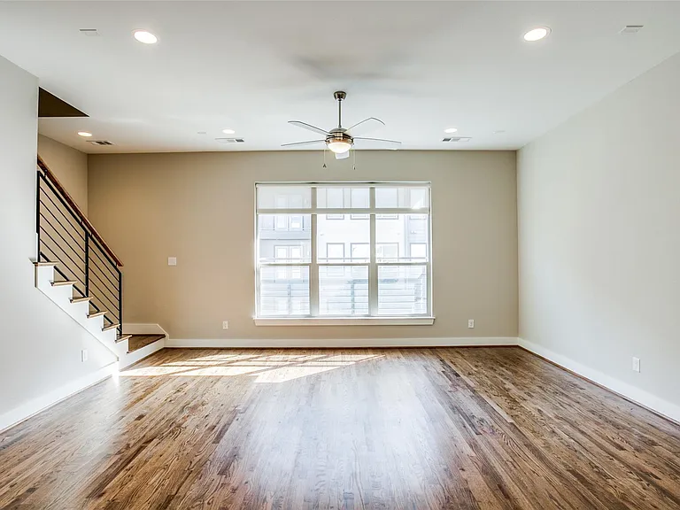 2325 Stutz Dr #41 — Photo 13