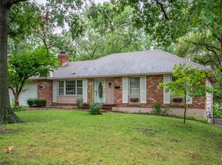 7320 Willow Ave, Raytown, MO 64133