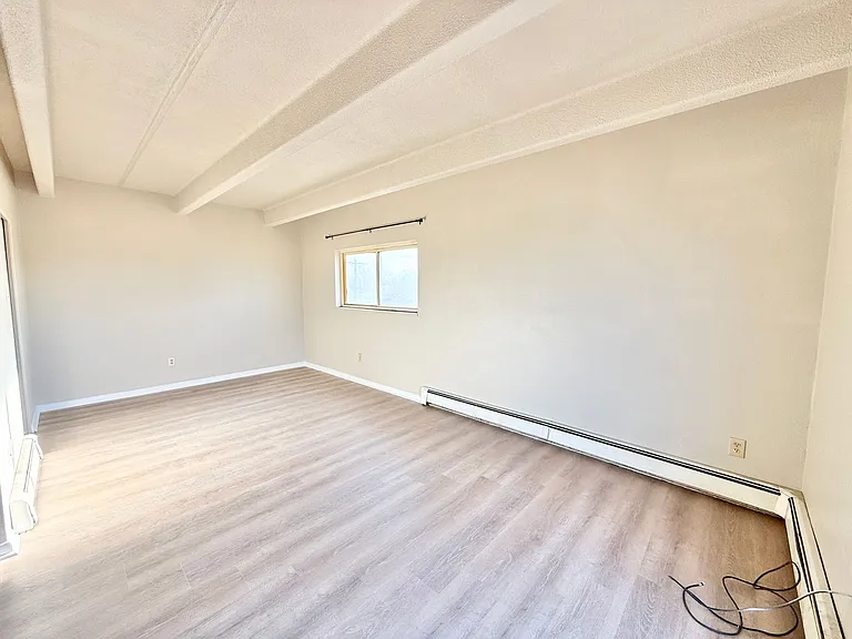 108 Arthur St. — Photo 6