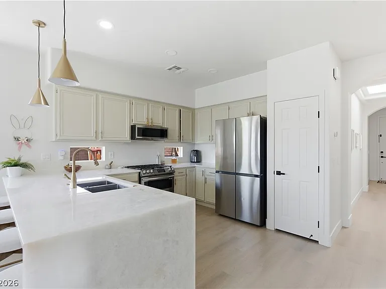 11063 Pegasus Dr — Photo 10