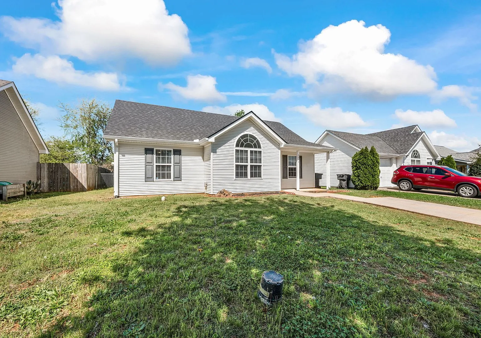 5044 Boyd Drive — Photo 2