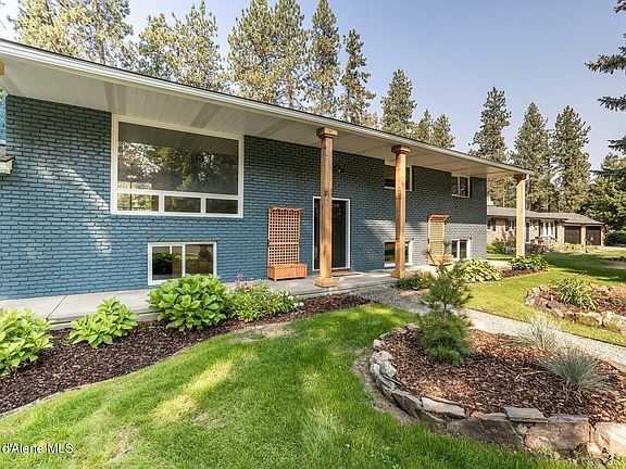 5th image of 4144 E Woodland Dr