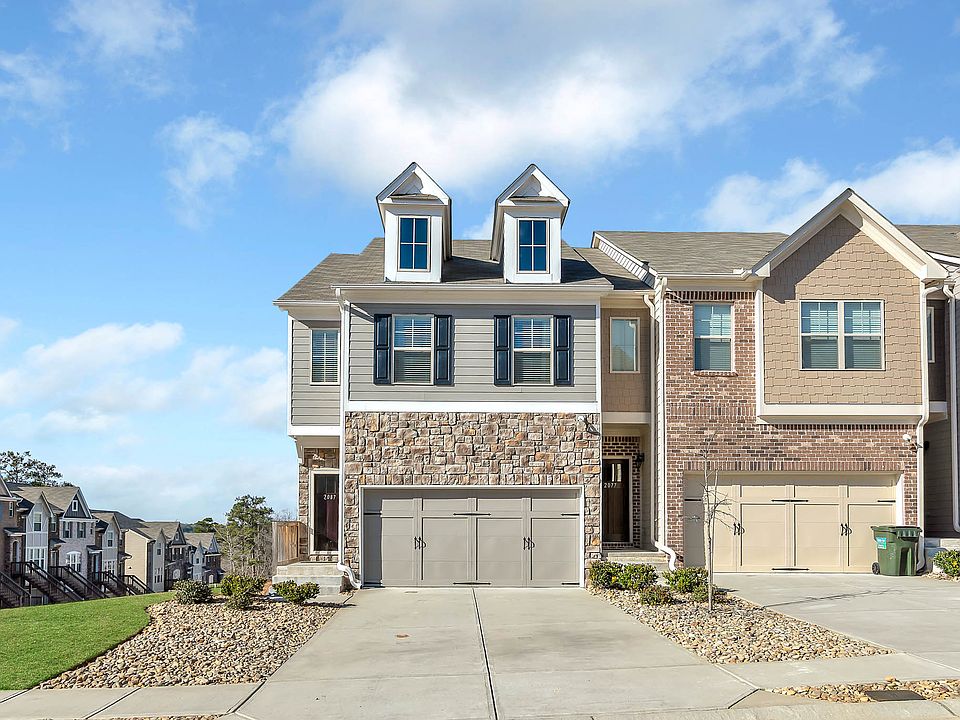 1st image of 2087 Paxton Dr