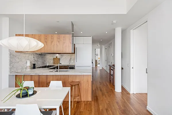 Sold by Nest Seekers International | media 5