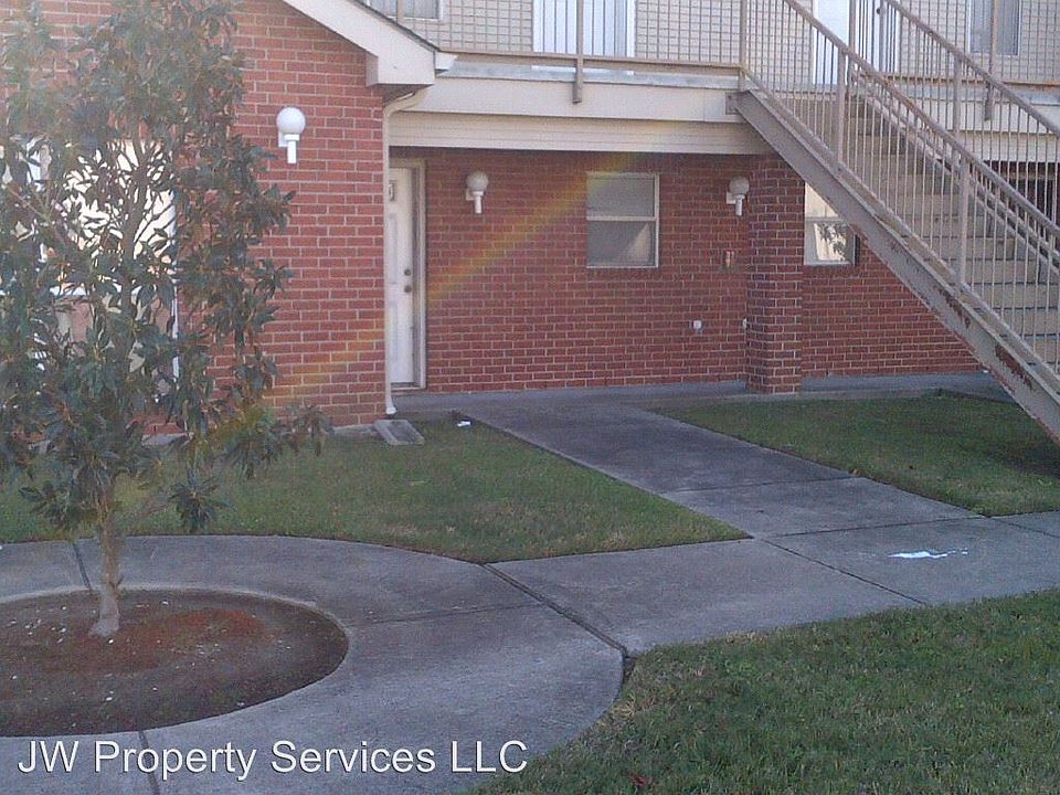 1st image of 2500 Manson Ave APT 105