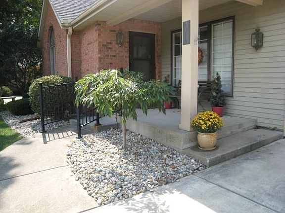 2nd image of 6109 Tamerlane Dr