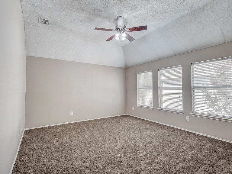 7081 Chinquapin Dr — Photo 18