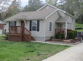 827 Lower Mill Rd, Hixson, TN 37343