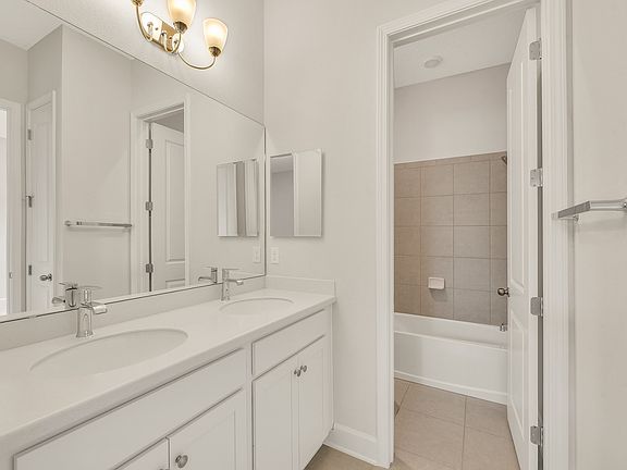 CO257 Ellaville Bath 3