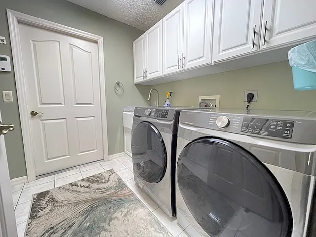 2126 Sansores St — Photo 27