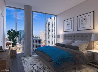 106 S Sangamon St #2S, Chicago, IL 60607