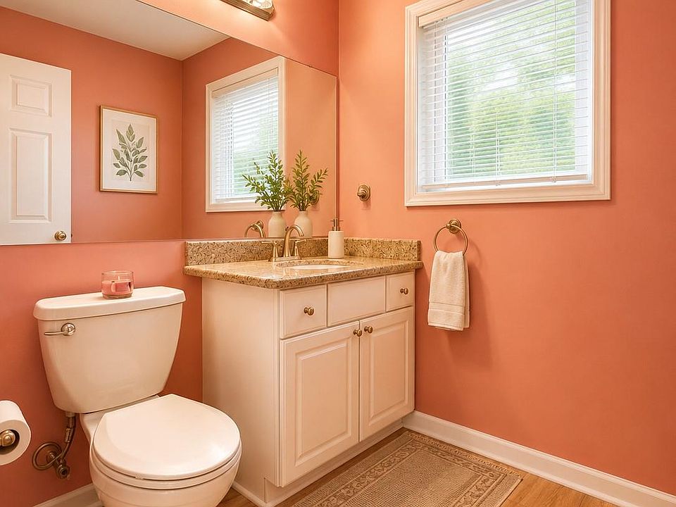 1176 Cadmus Dr, photo 12