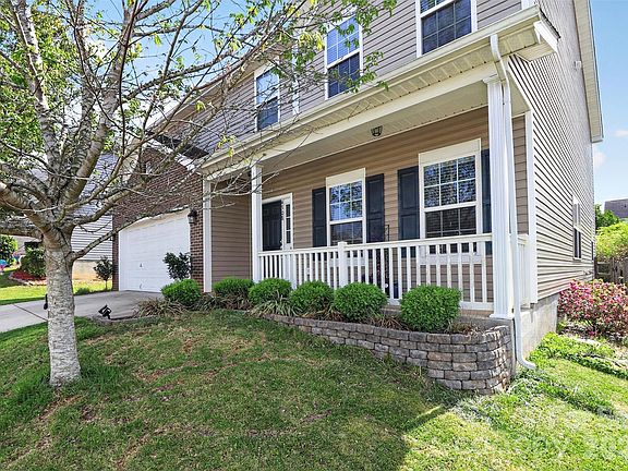 2nd image of 4308 Glenduran Ln