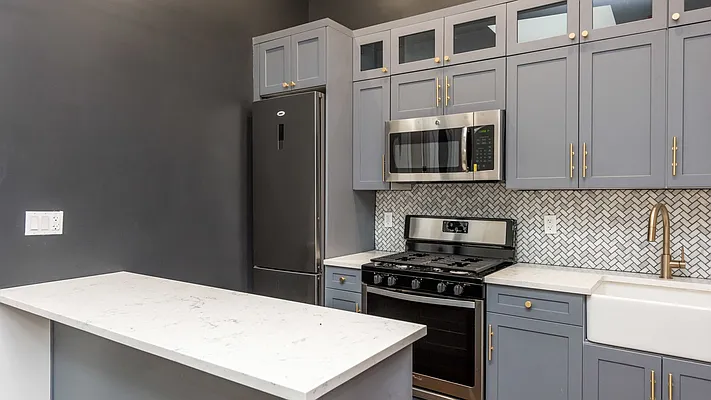 Rented by Nooklyn NYC LLC | media 28