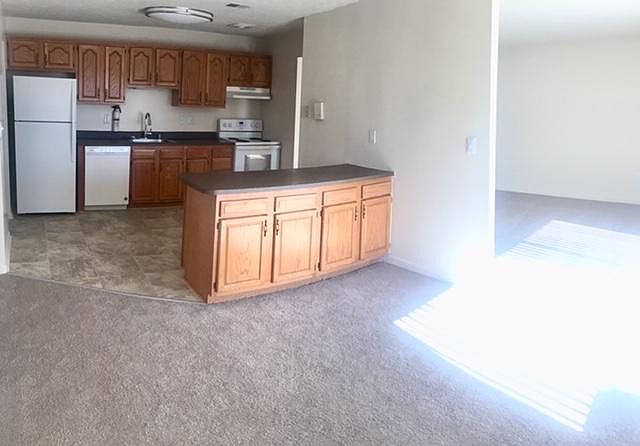 2nd image of 222 Mid Pines Ct APT 4B