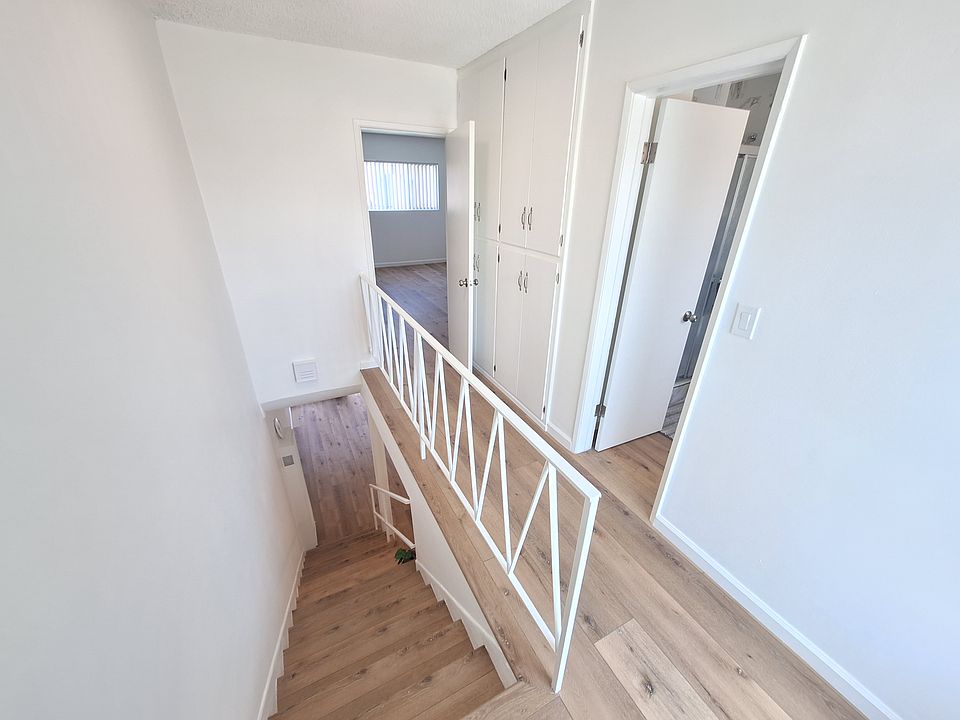 1st image of 6845 Hazeltine Ave #2