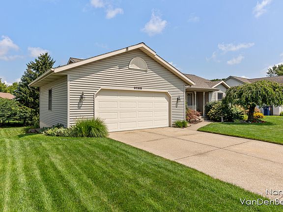3rd image of 3265 Peshtigo Dr SW