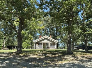 1894 Glovers Church Rd, Bennett, NC 27208