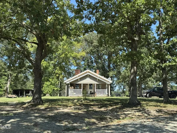 1894 Glovers Church Rd, Bennett, NC 27208