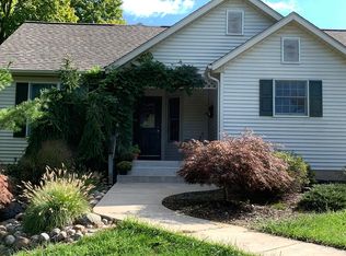 9550 S Division Ave, Byron Center, MI 49315