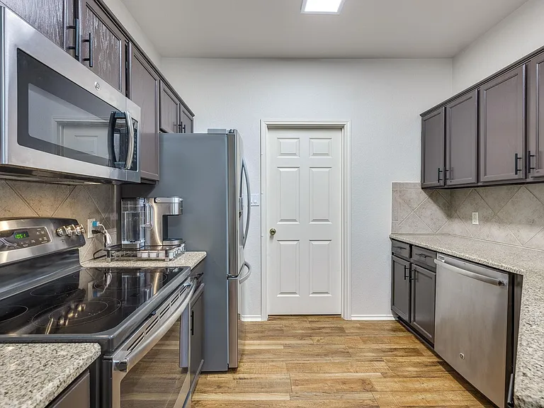 4501 Whispering Valley Dr #3 — Photo 17