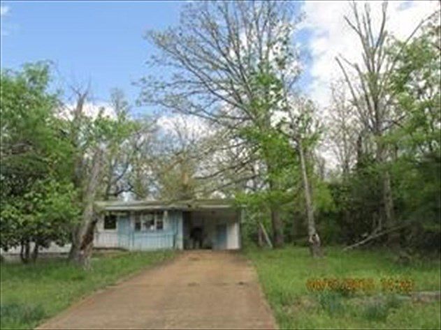1st image of 1402 Orchard Ln