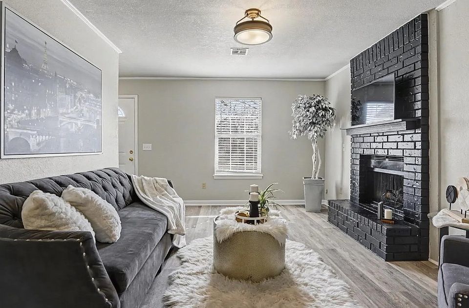 5036 S 27th West Ave, Tulsa, OK 74107 | Zillow