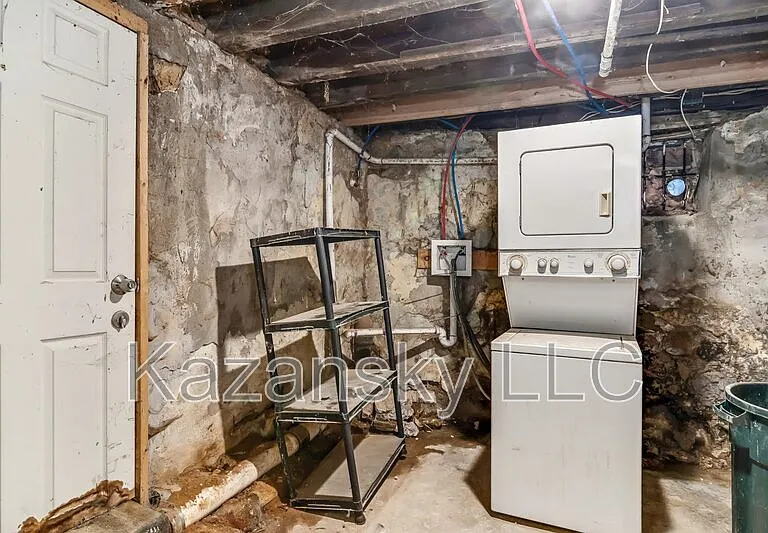 4808 N Franklin St — Photo 20