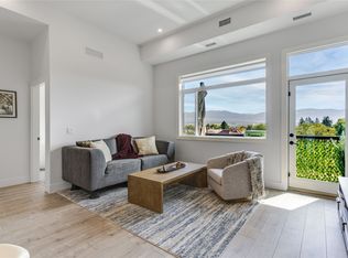 1220 Pacific Ave #507, Kelowna, BC V1Y 5T7