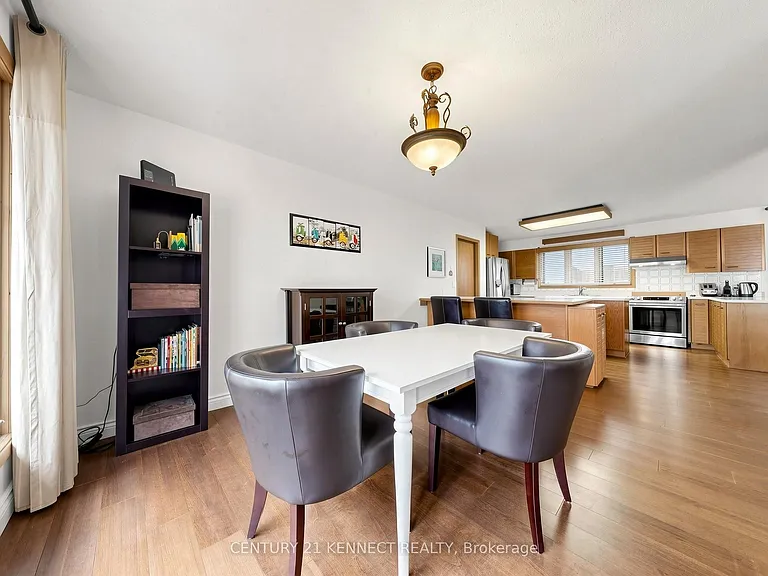 44 Pinewood Blvd — Photo 13
