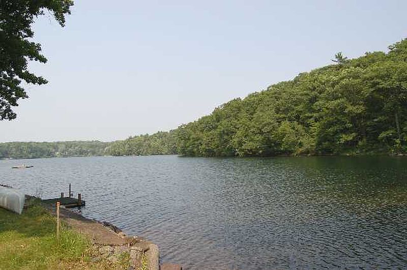 4th image of 8-10 BEACH Lane