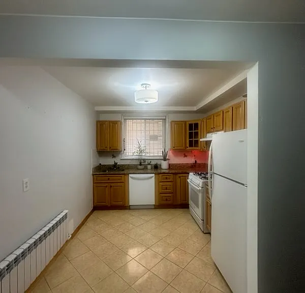2026 Menahan St #1 — Photo 2