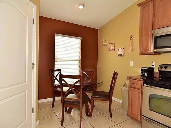 4th image of 13912 Chalk Hill Pl