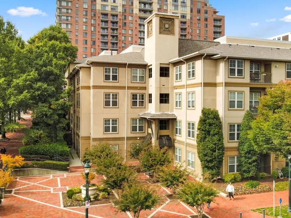 11750 Old Georgetown Rd APT 2315, North Bethesda, MD 20852
