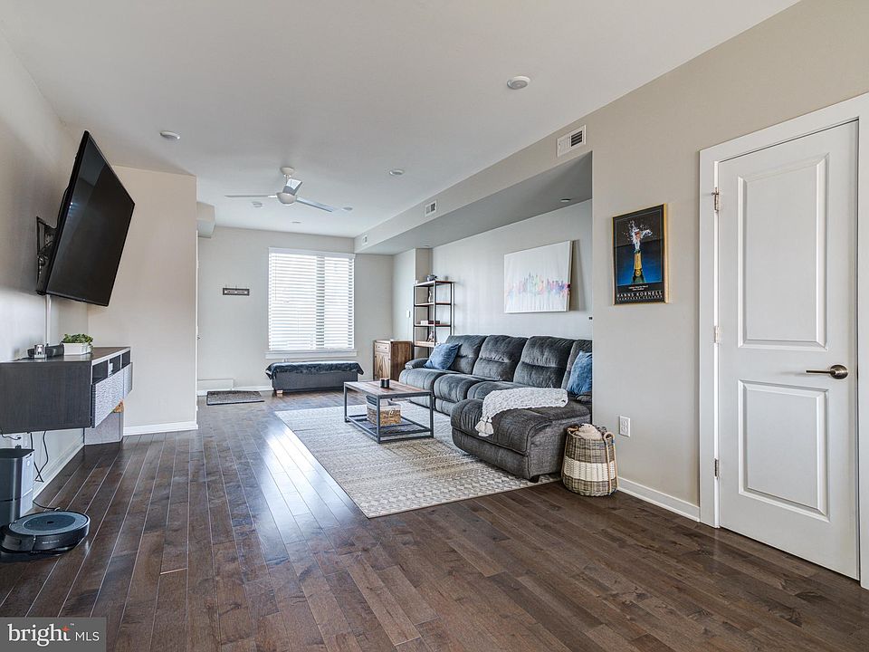 1st image of 2039 E Lehigh Ave #B61